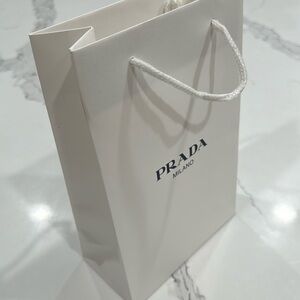 Prada Shopping Bag!